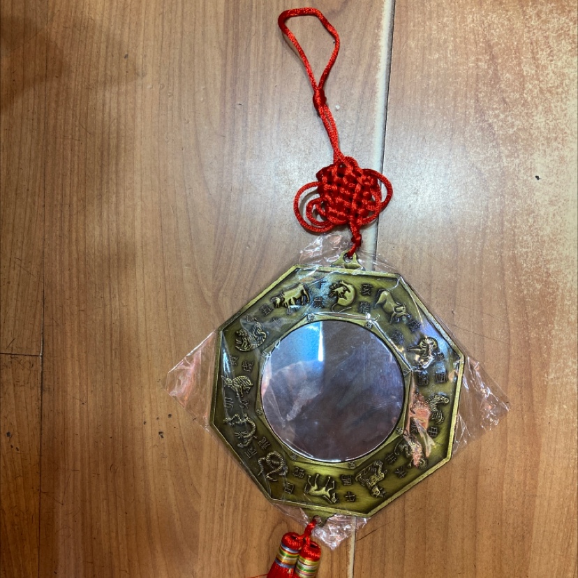 A16 color octagonal tiger head mirror