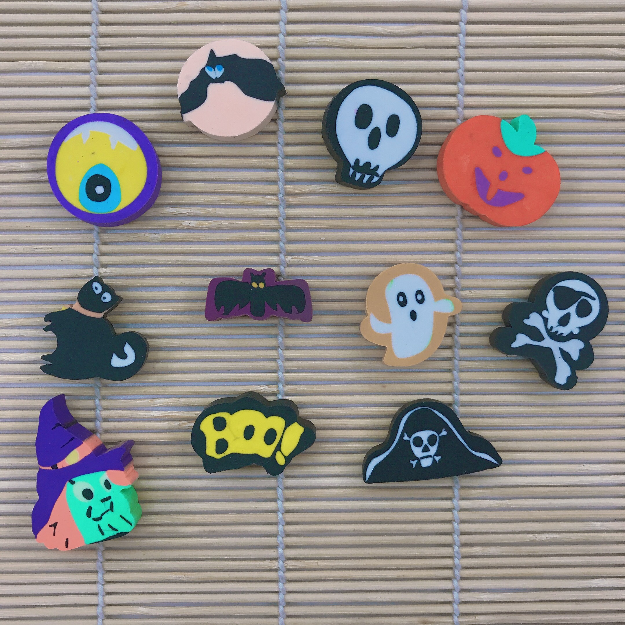 万圣节多色挤出环保橡皮擦 款式多 大小厚薄都可以定制散装包装详情3