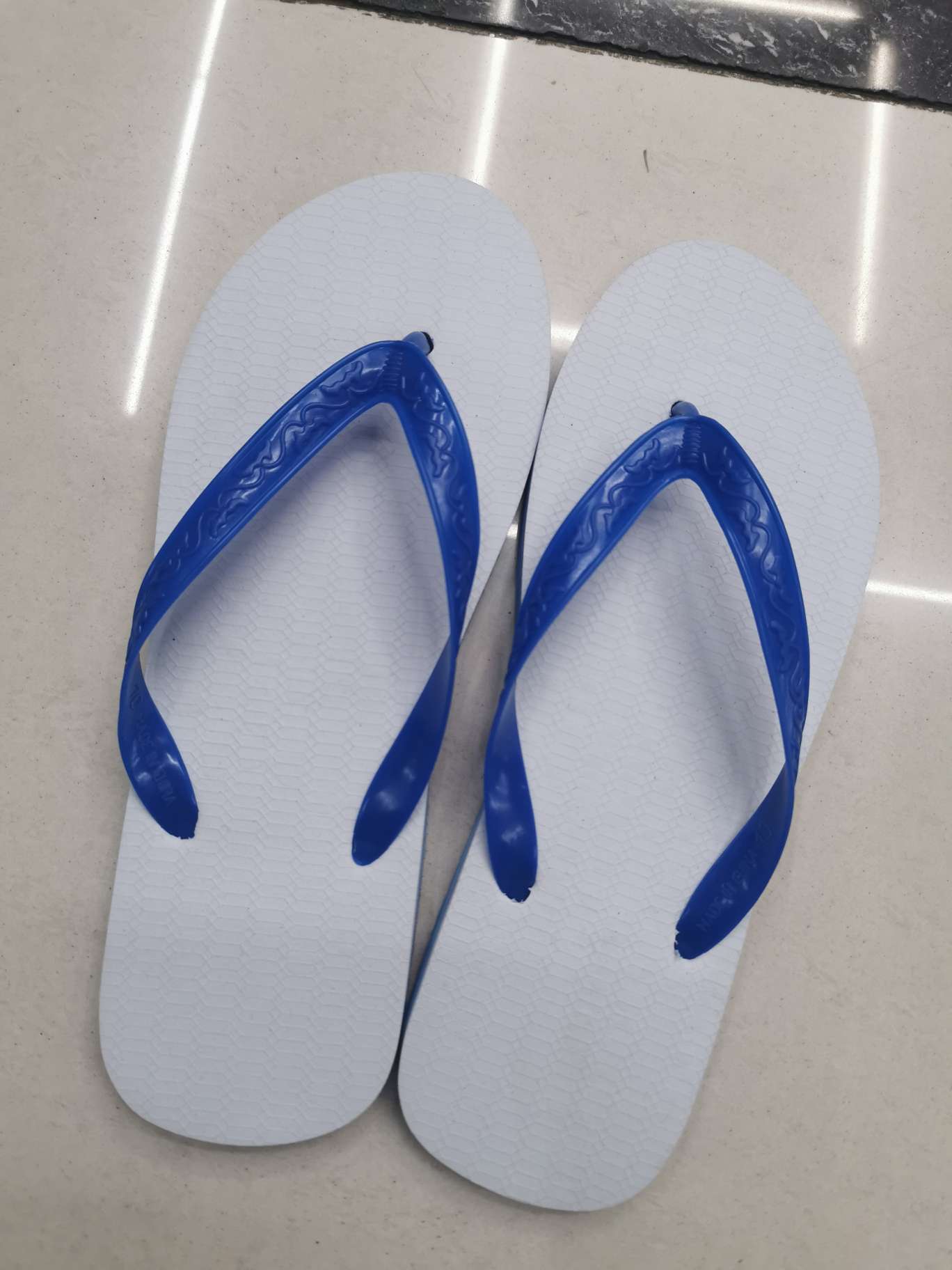 The 2023 new style of White Dove 811PVC flip-flops pic 2