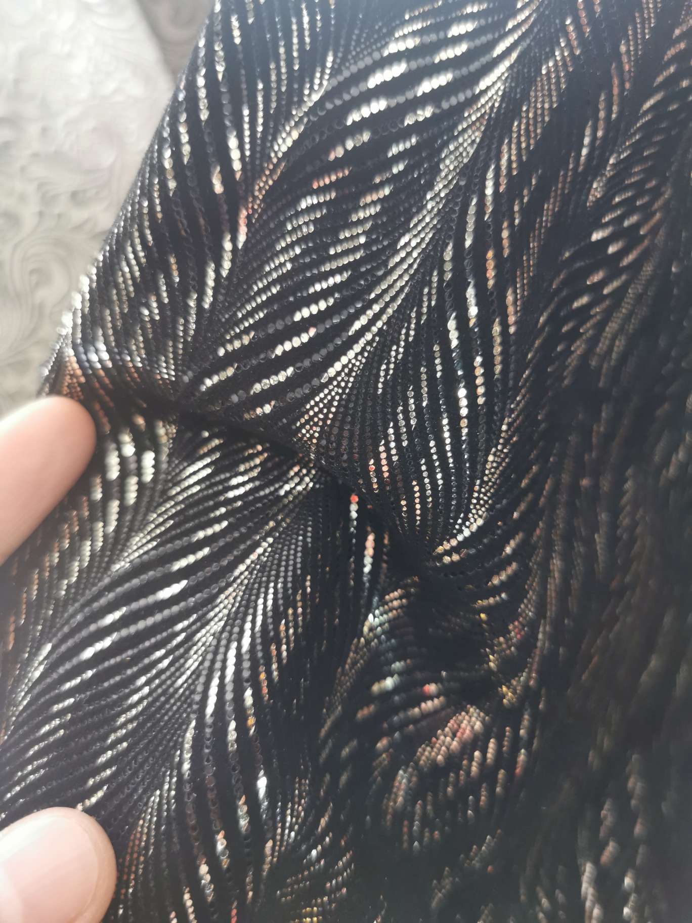 羊绒烫金小树皮纹细节图