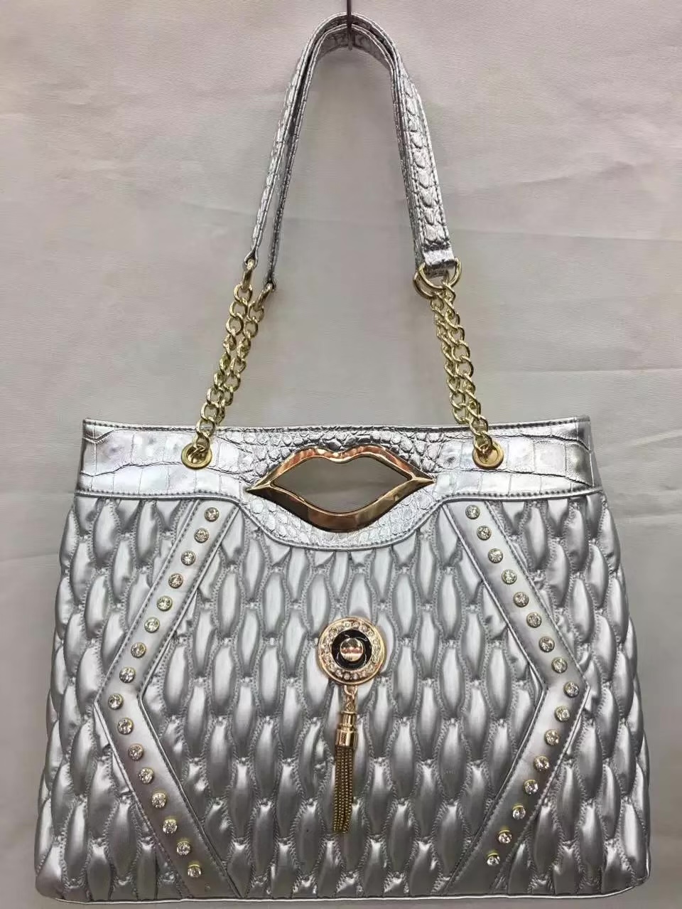 2021.时尚大容量褶皱带钻链条⛓️时尚潮流女包13产品图