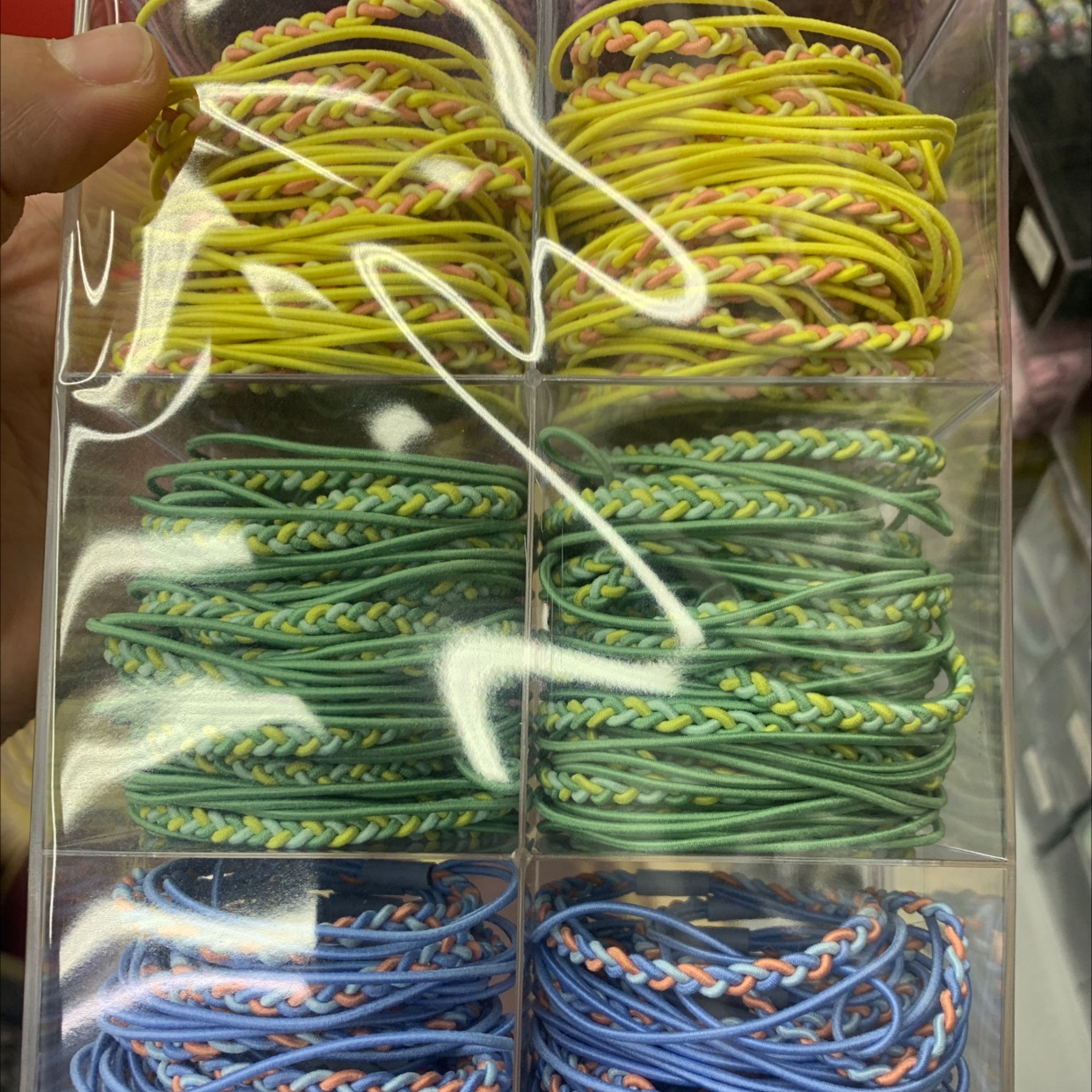 Hand-Designed Two-Color Band Color: High Quality, High Quality Scrunchie details Picture