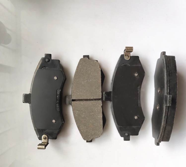Brake pad 58101-2DA30 is suitable for modern automobiles details Picture