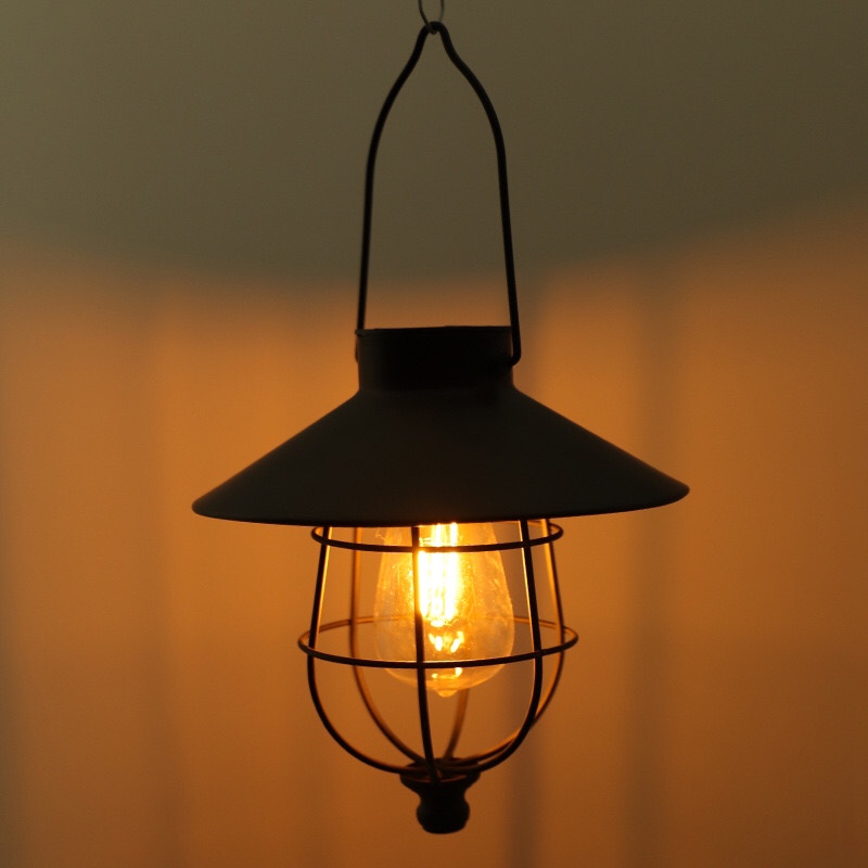 Cross-border home solar retro lantern Garden Garden Garden landscape decoration atmosphere light outdoor camping hanging light