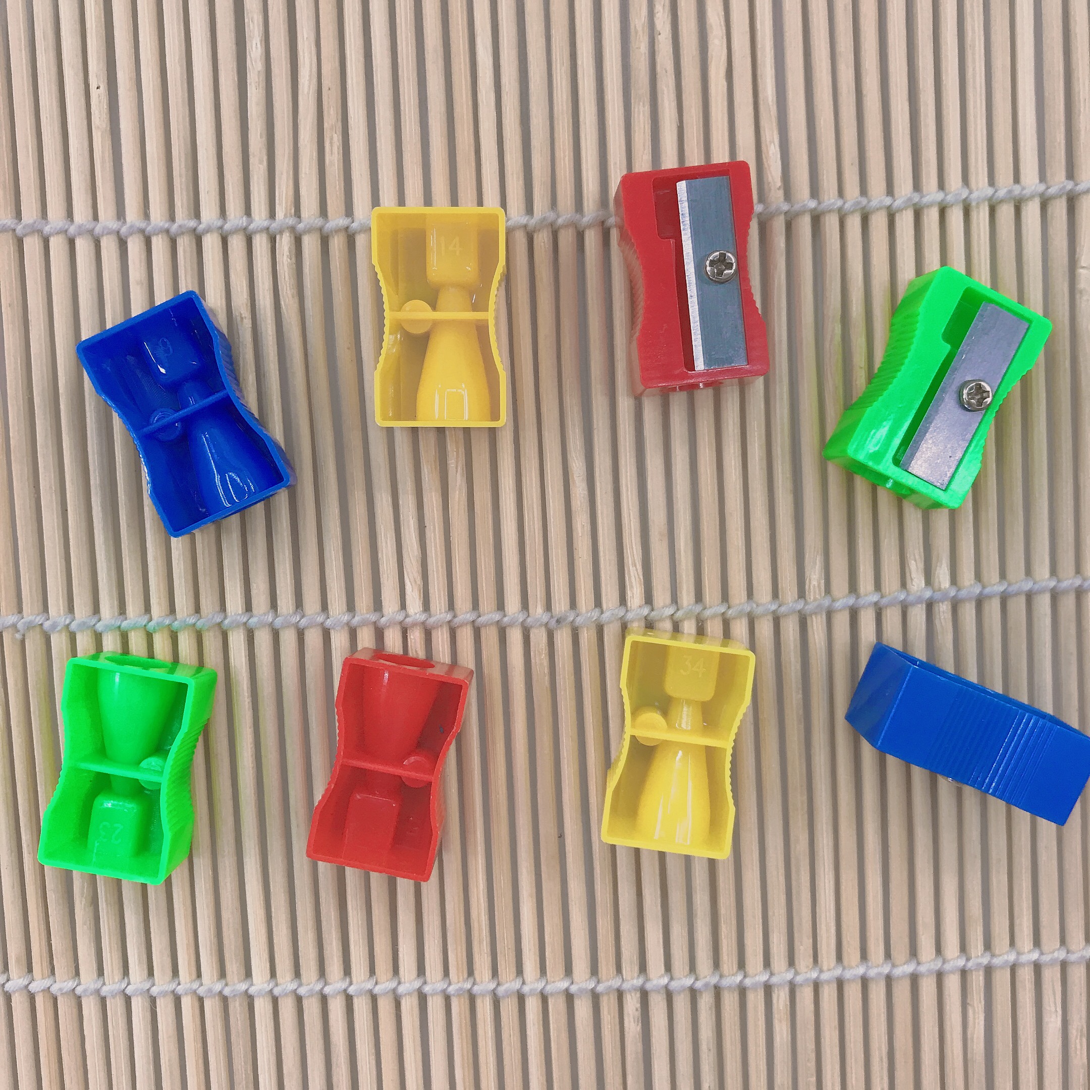 641PVC桶装卷笔刀细节图