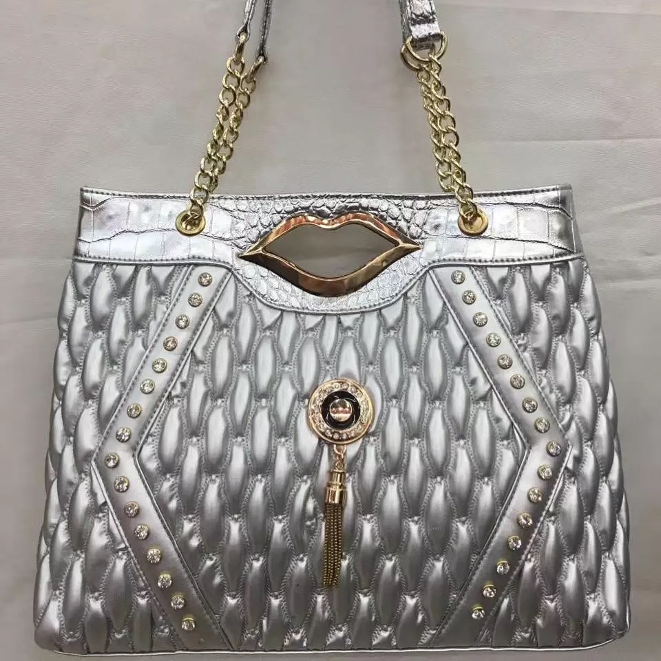 2021.时尚大容量褶皱带钻链条⛓️时尚潮流女包13