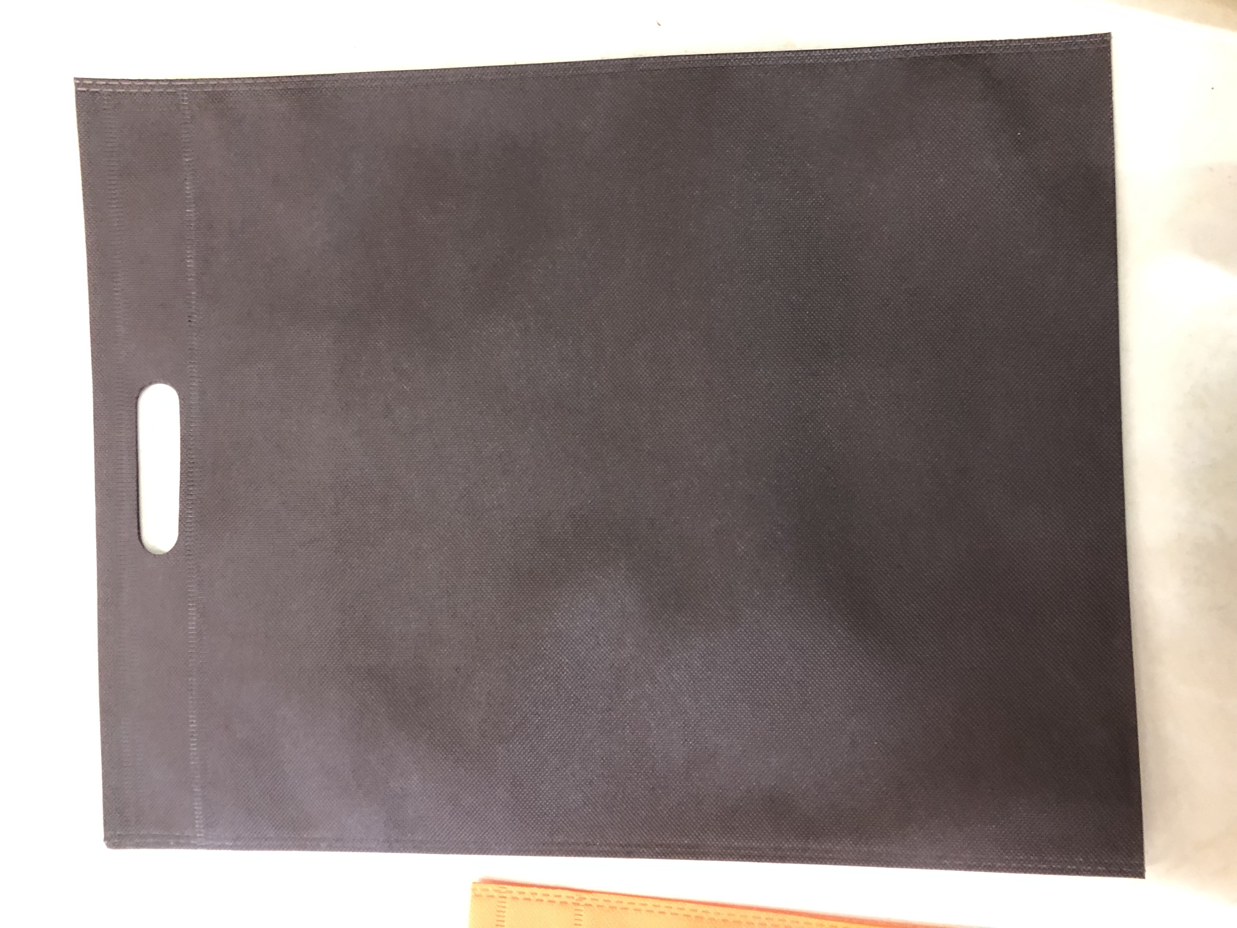 Non-woven fabric handbag, flat pocket, vest bag 13 Application Scenario