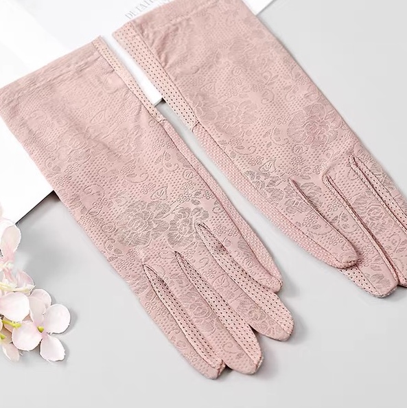 Summer breathable ice silk Sun protection women UV short touch screen advanced driving lace thin bike