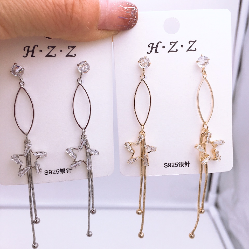 Earring One 327