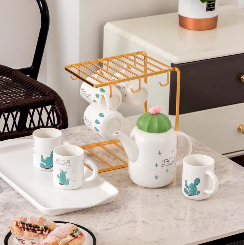 Home ceramic coffee cups and saucers, trendy Korean-style water bottle, cactus print