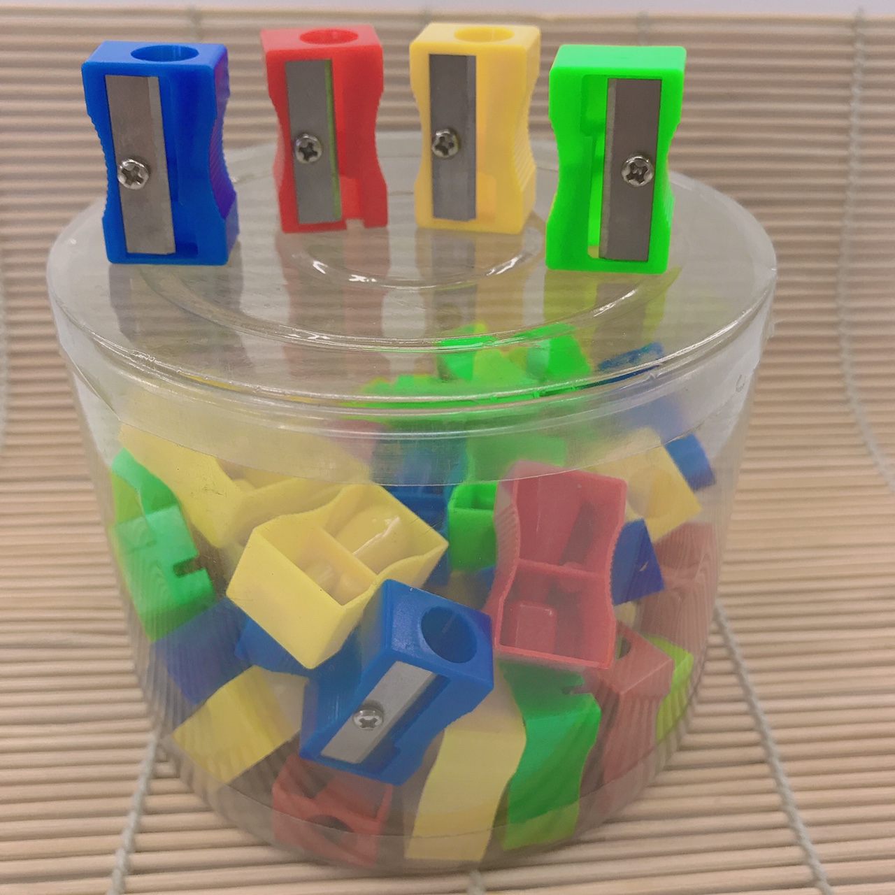 641PVC桶装卷笔刀图