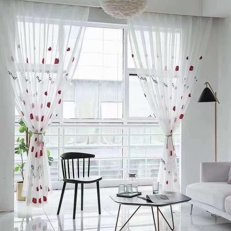 Small Fresh Nordic Series Small Strawberry Window Screen details Picture