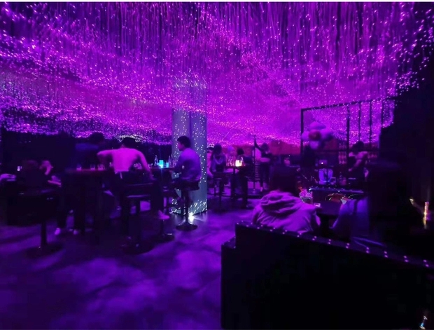 Fiber Optic Light Creative Custom Network Red Light Restaurant Bar Starry Corridor Clear Bar Fiber Optic Chandelier Starry Top Full Of Stars Item Picture