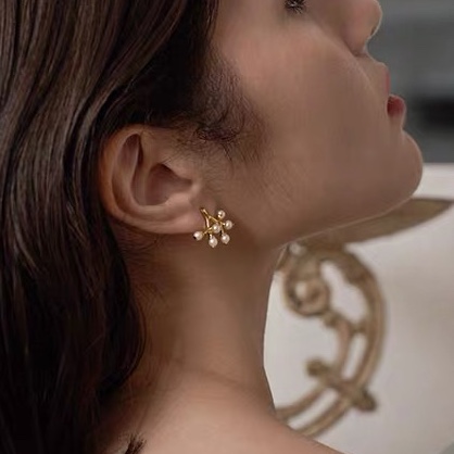 Small mesh rice bead earrings