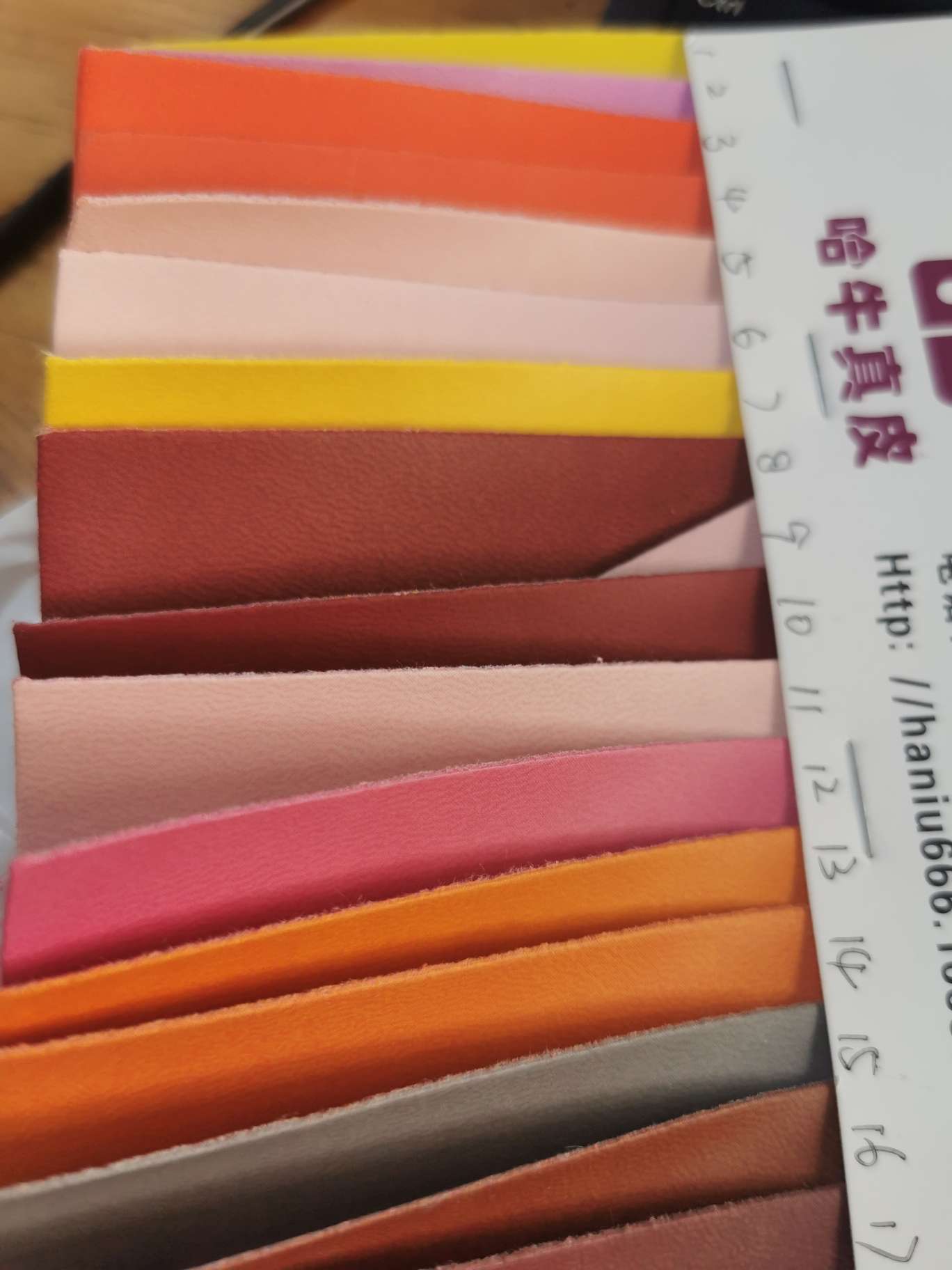 Pu plain textured color-changing leather details Picture