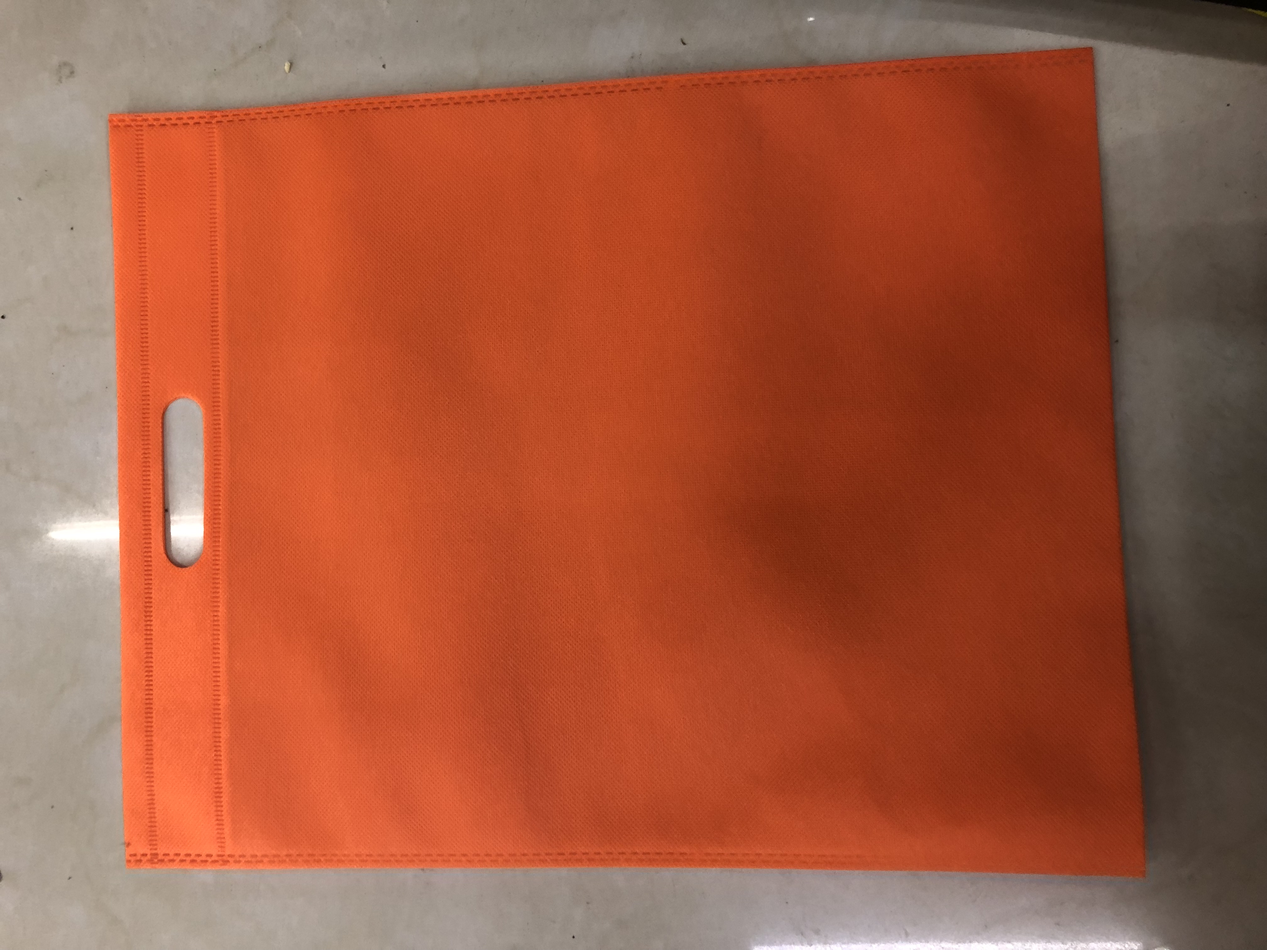Non-woven fabric handbag, flat pocket, vest bag 10 Application Scenario