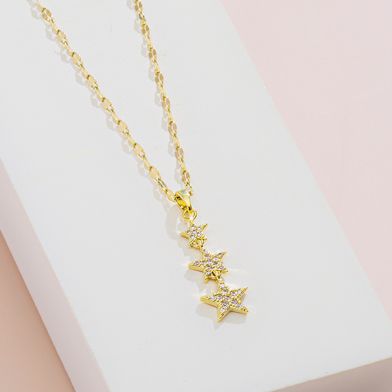 Copper pendant, elegant, individual, simple five-pointed star, slightly inlaid white stone, ins style titanium steel necklace, women's collarbone chain accessory