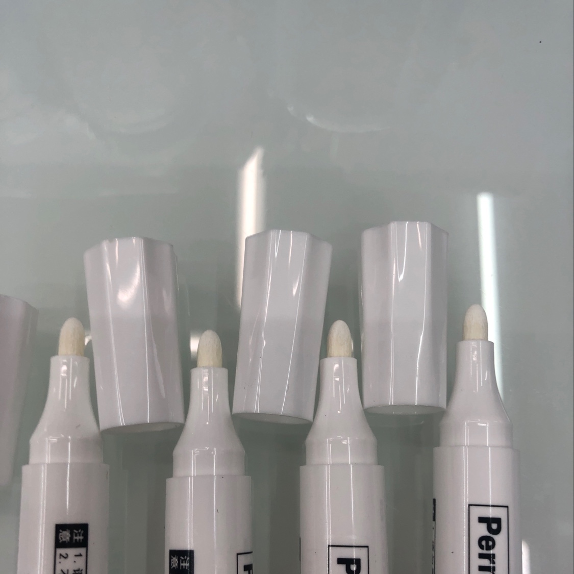 0637 White marker Specification image