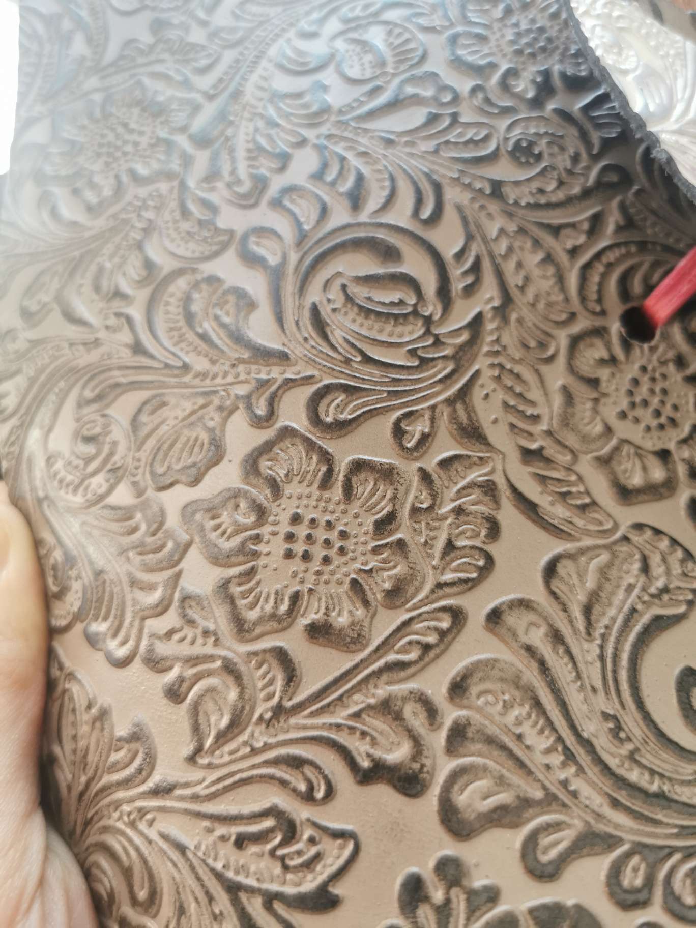 Cowhide khaki embossed mesh detail image 2