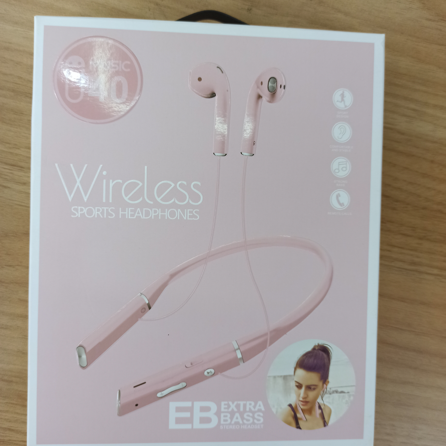 Earphones Universal sports earphones with neck high sound quality in-ear color wired earphones with earbuds Wire control earphones