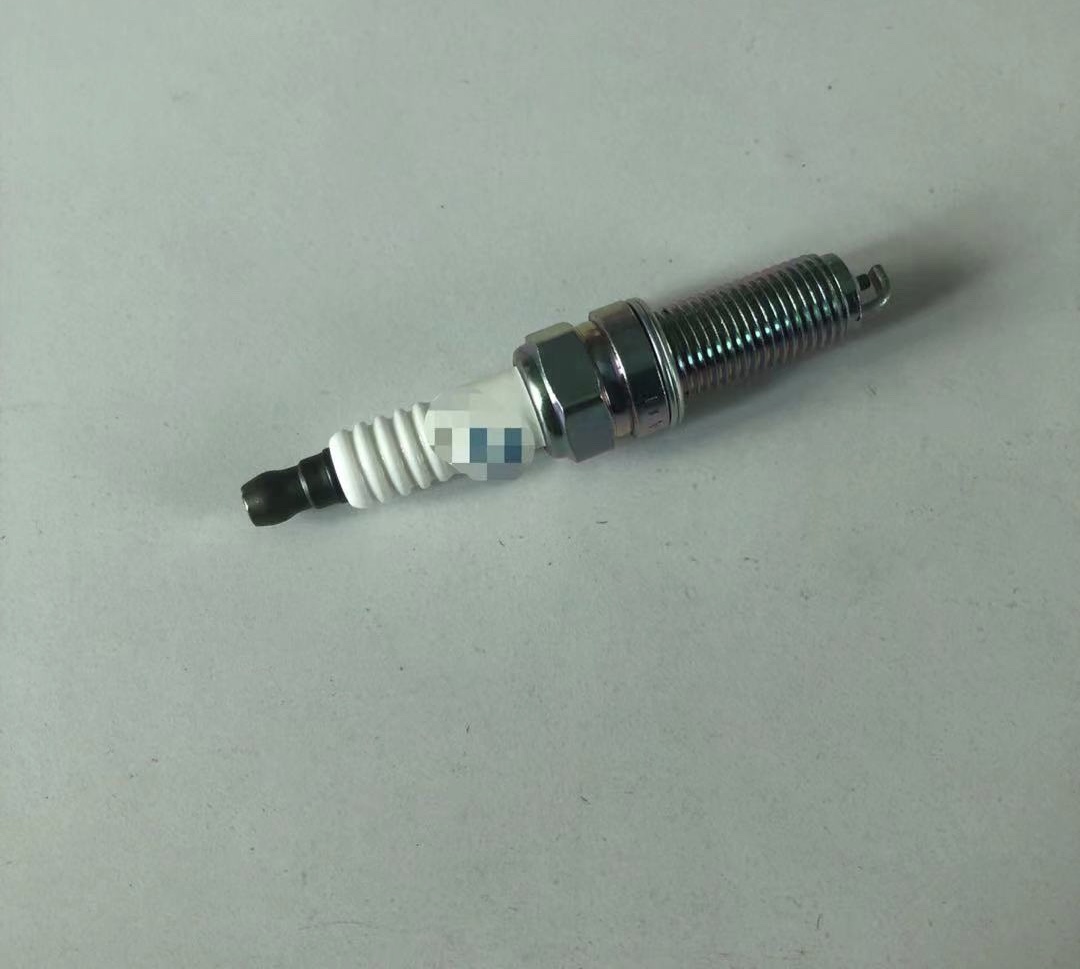 Spark plug 18843-10062 is suitable for modern automobiles Specification image