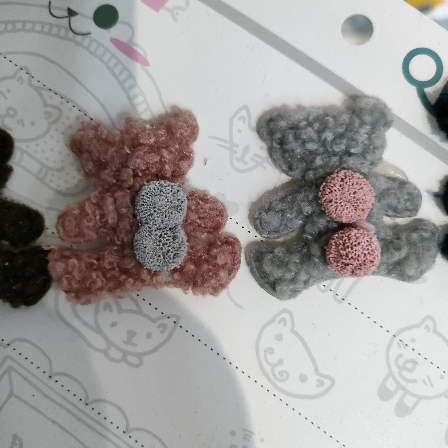 Sticky bear ball