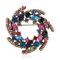 Hot-selling Korean alloy studded acrylic garland brooch high-grade dress corsage pin