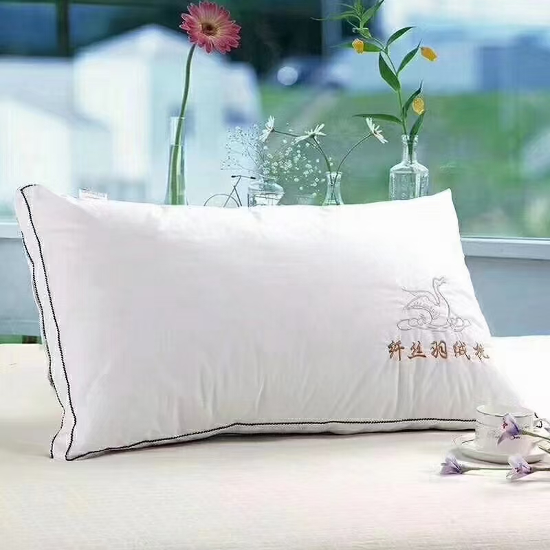 Feathered silk pillow Item Picture