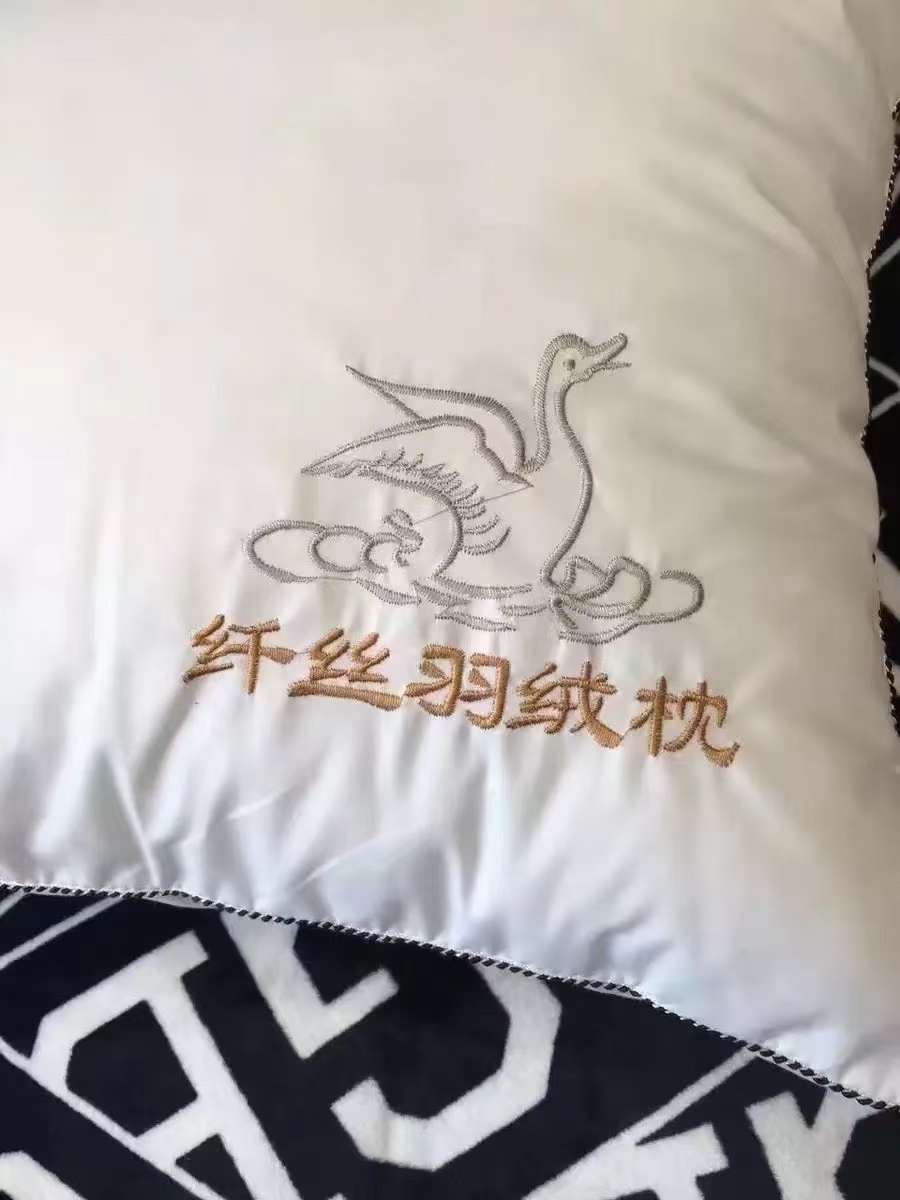 Feathered silk pillow Specification image