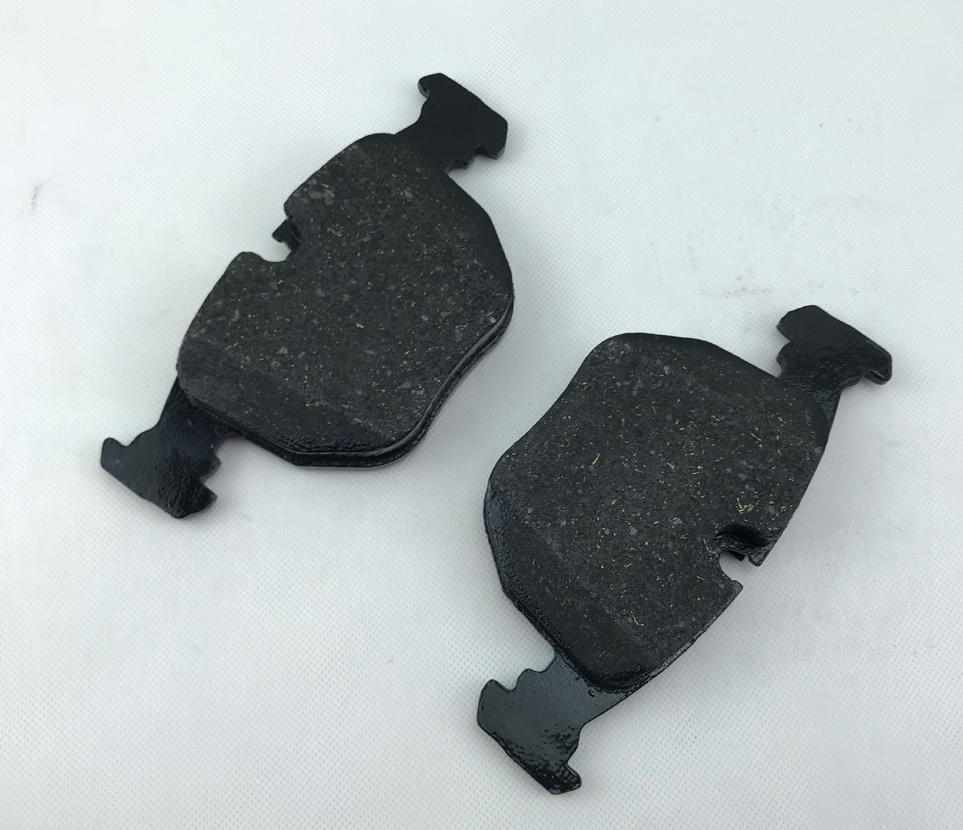 Brake pad 34116761252 is suitable for BMW cars detail image 4