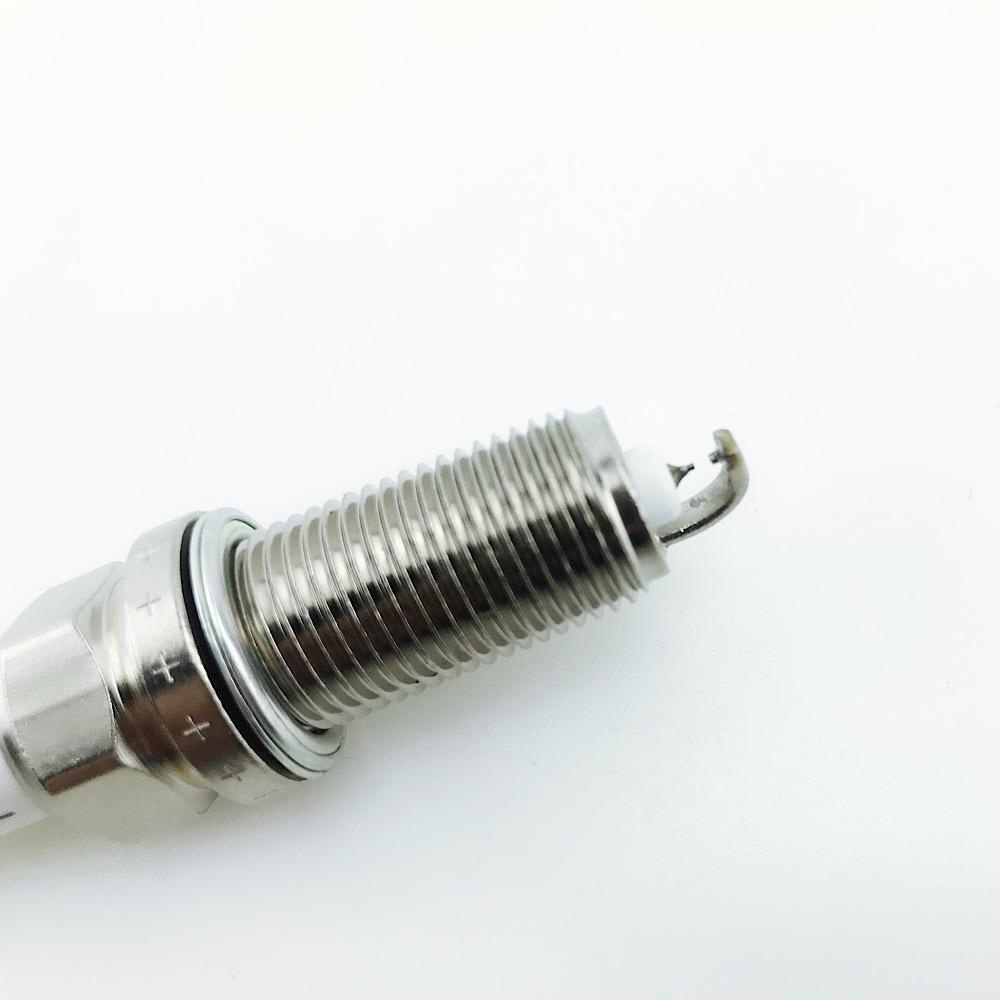 Spark plug 0041593903 is suitable for Mercedes-Benz cars Application Scenario