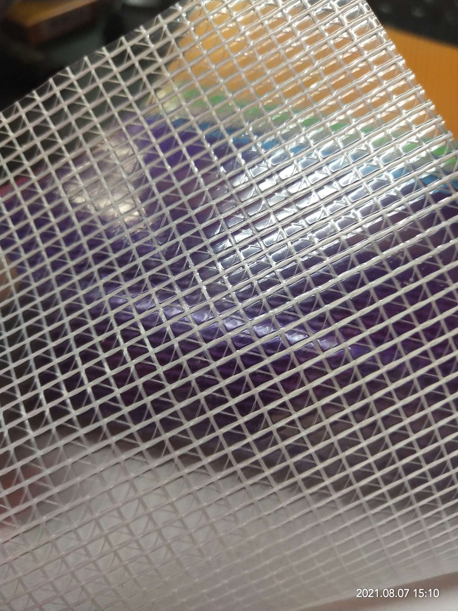 优质白色0.55mm厚透明PVC夹网布  适用于各种机器罩家具罩 文件袋 收纳箱 化妆包专用面料详情图2