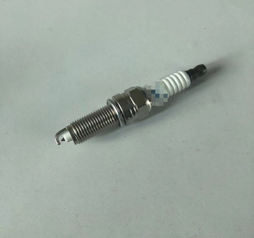 The spark plug 18849-11070 is suitable for modern automobiles detail image 5