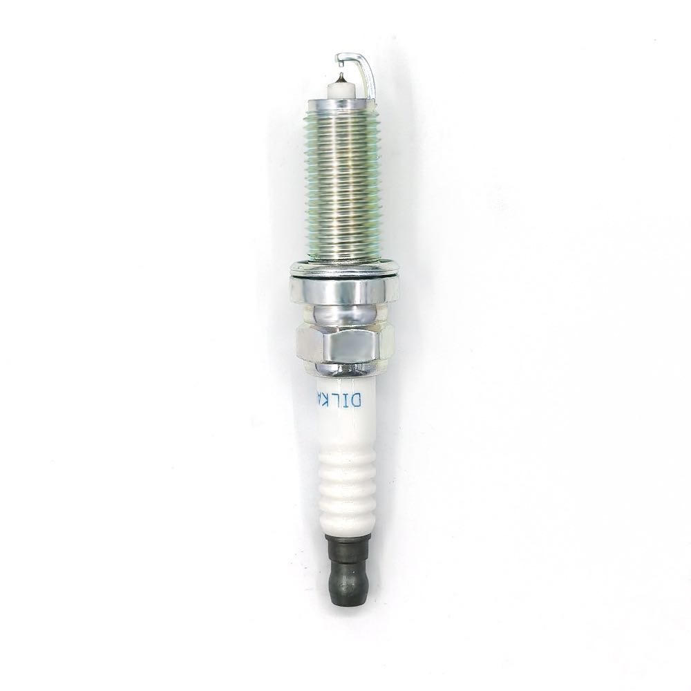 The spark plug 22401-1KC1C is suitable for Nissan vehicles Item Picture