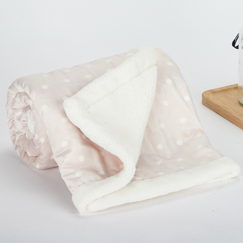 Double-layer thickened blanket for nap, baby and children's kindergarten, velvet + soft cotton fleece detail image 4