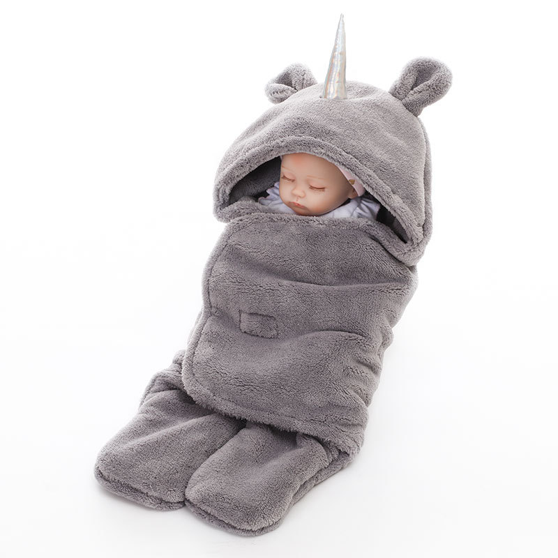 Double-layer lambskin unicorn swaddling baby blanket, plain wrapping blanket, baby warm blanket detail image 9