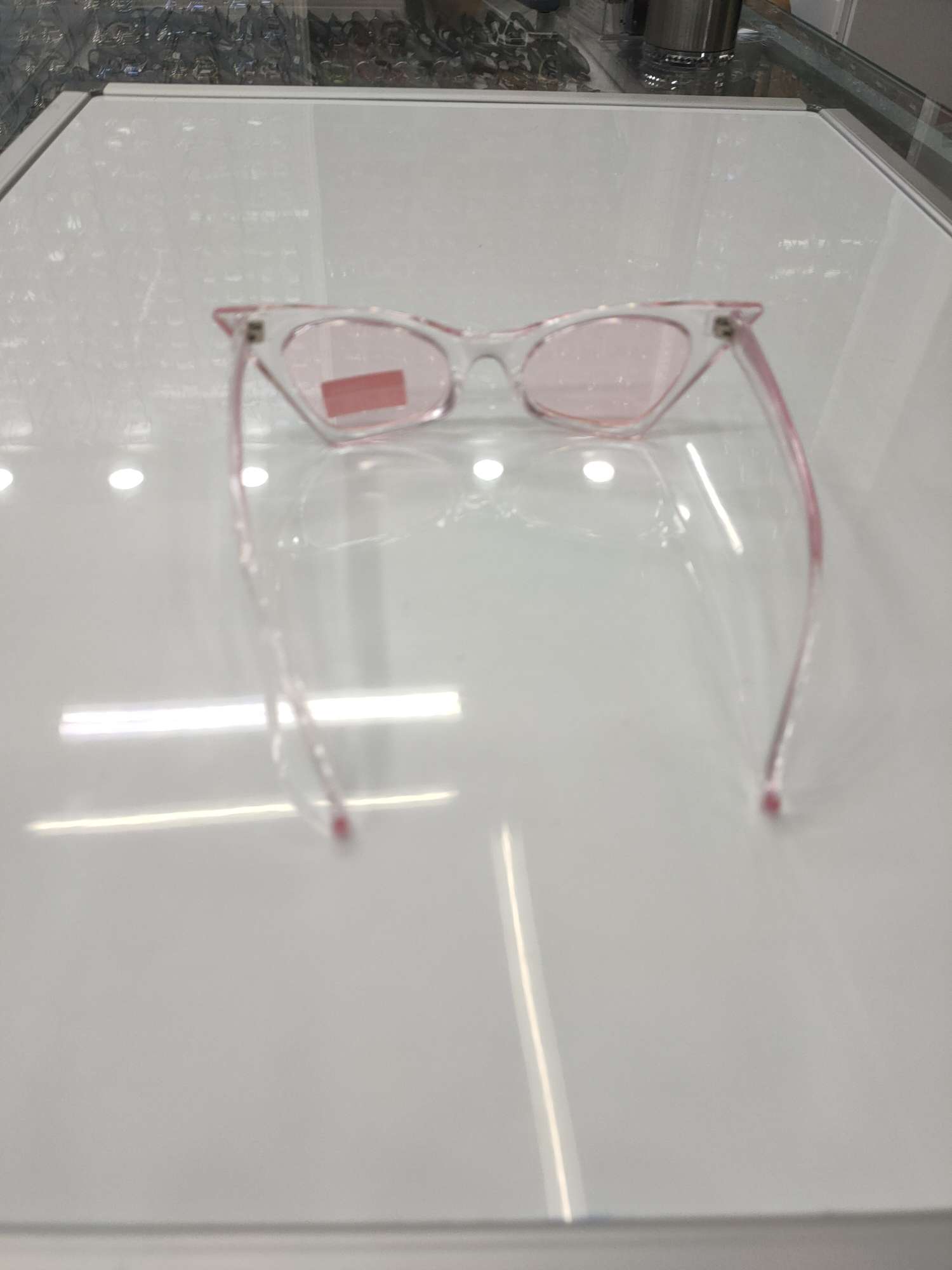 墨镜太阳镜外贸时尚新品彩色镜框男女通用粉色细节图