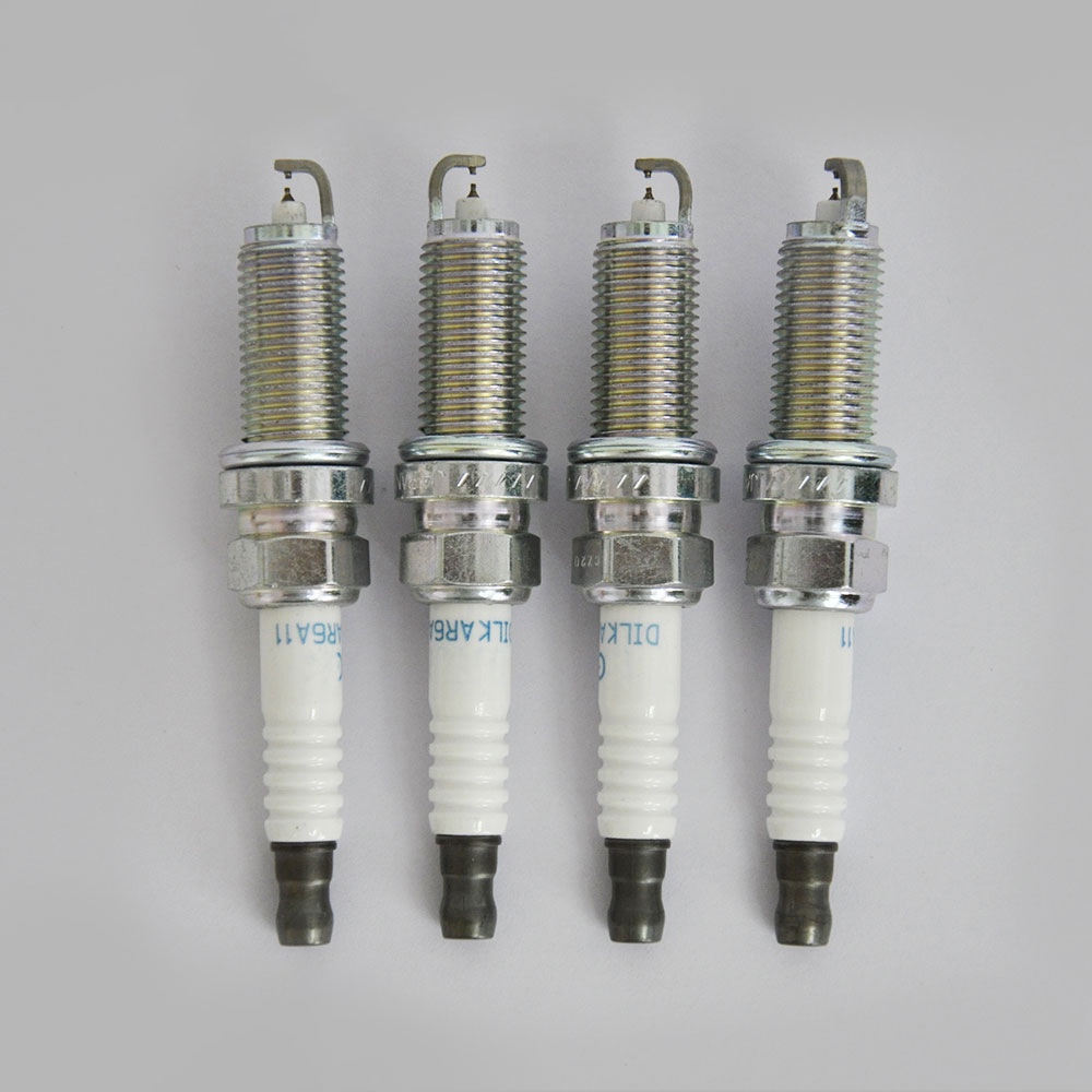 Spark plug 0041593903 is suitable for Mercedes-Benz cars
