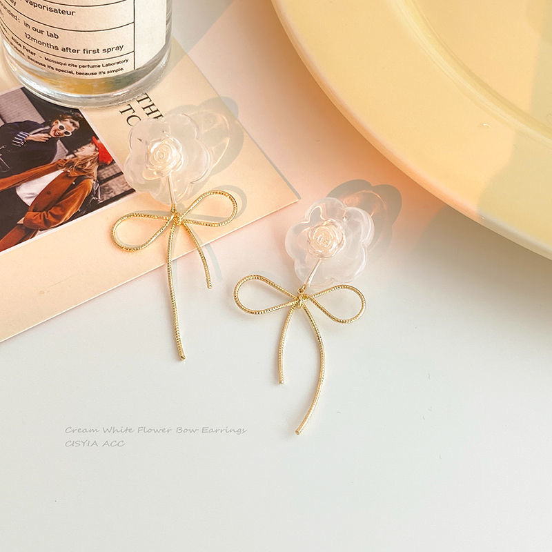 Bow stud earrings for women's summer, a trendy, sweet and fresh floral earpiece from 2021 Specification image