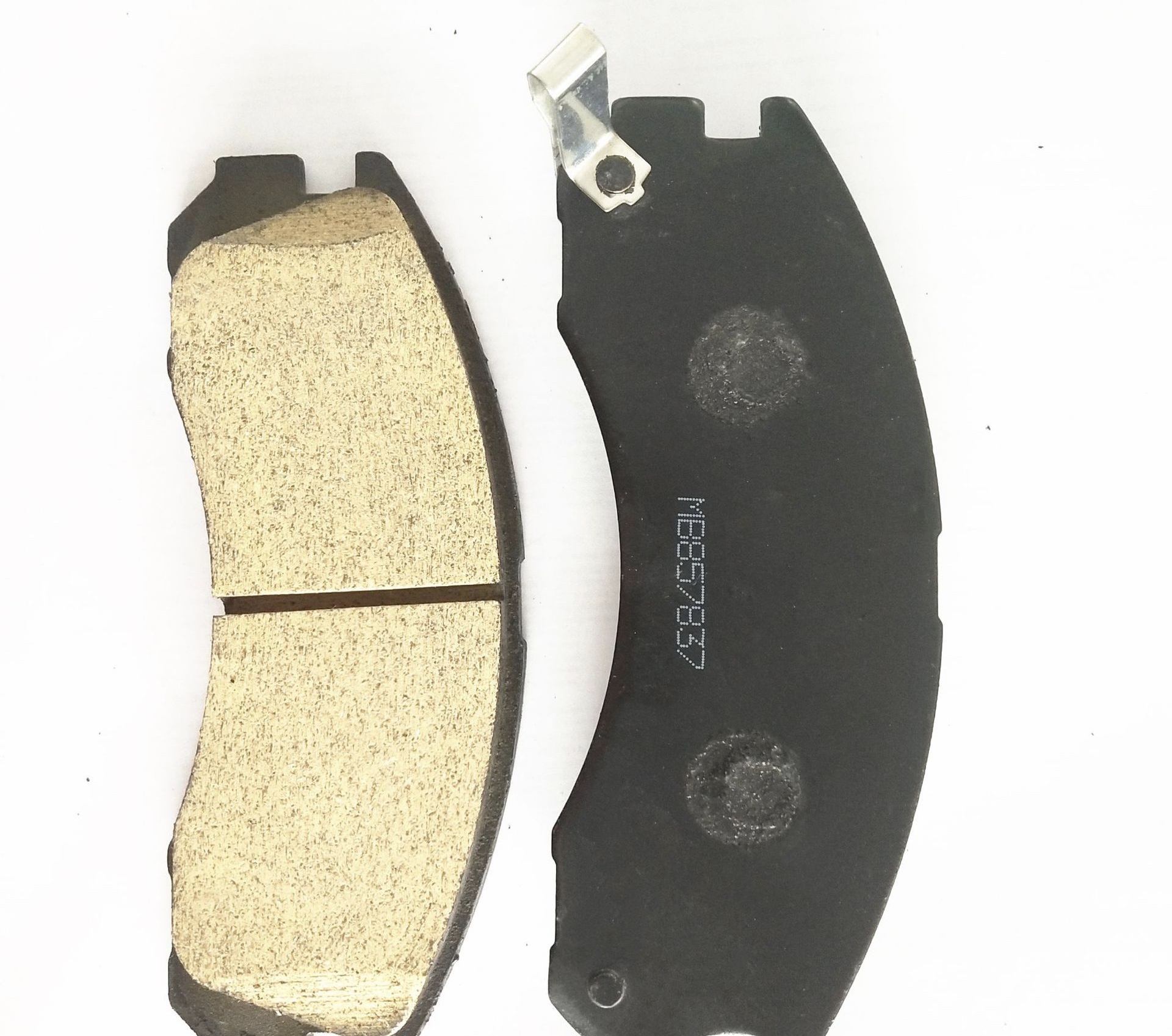 Brake pad MB857837 is suitable for Mitsubishi vehicles Application Scenario