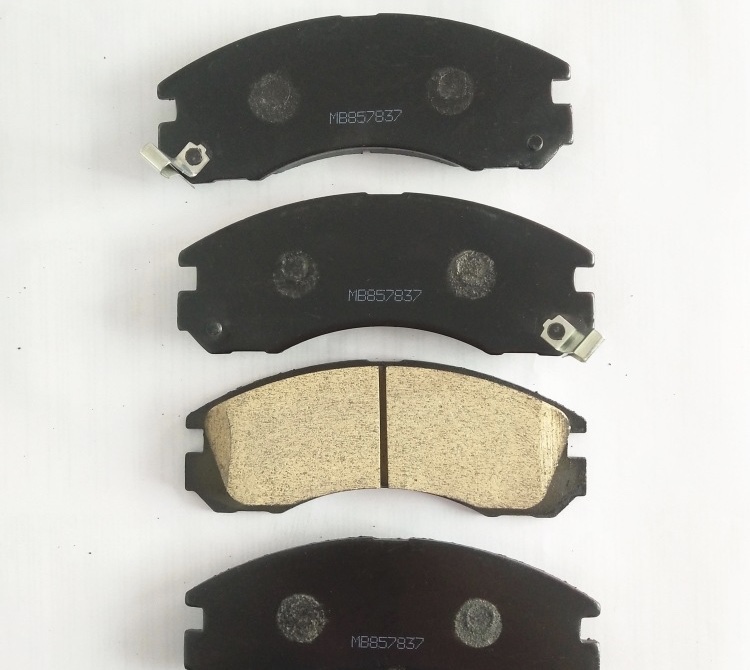 Brake pad MB857837 is suitable for Mitsubishi vehicles details Picture
