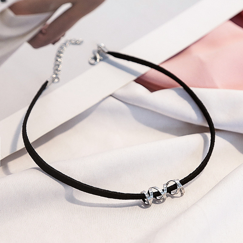 FLY922 hot bar with the same black collarbone chain neck with collar female South Korea simple short network red hipster neck neck accessories