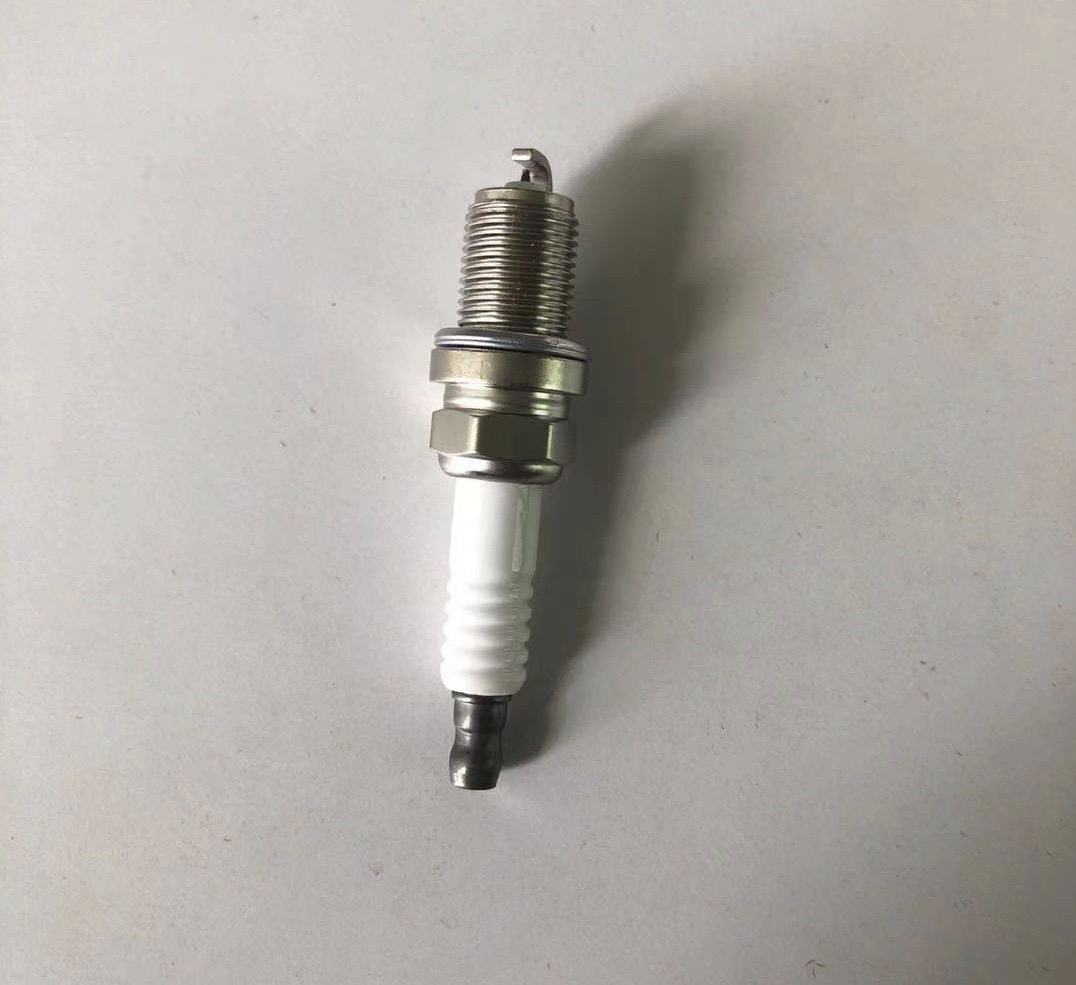 The 90919-YZZAD spark plug is suitable for Toyota vehicles Specification image