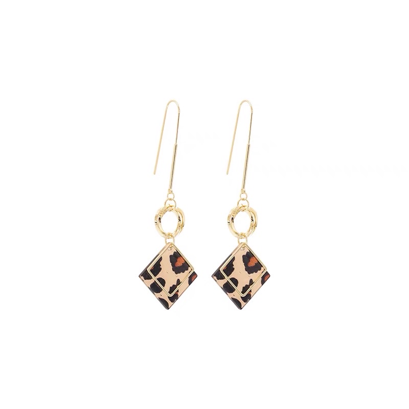 Long and stylish Korean-style ear hooks that are versatile and fashionable in Europe and America Item Picture