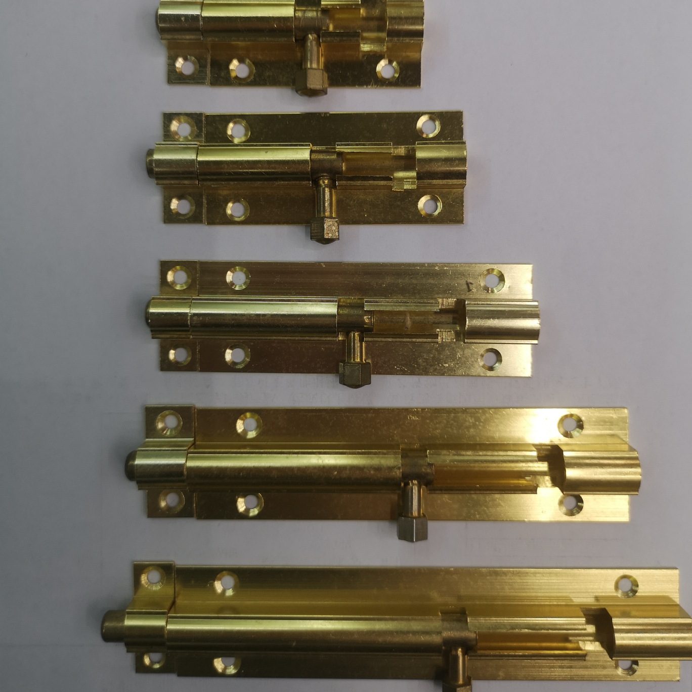 Golden aluminium pin 3"