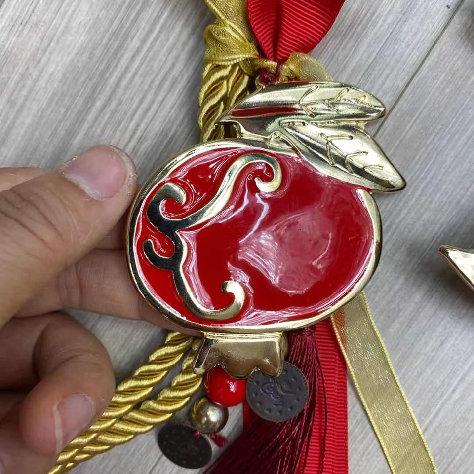 New red pendant