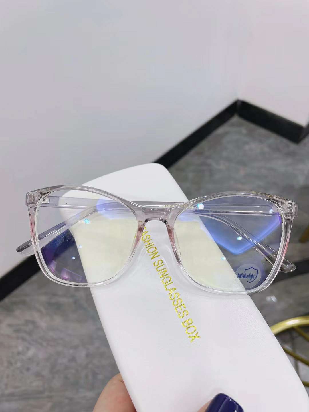型号：TR86015，欧美暴款猫眼型TR时尚百搭防蓝光眼镜己出货详情图1