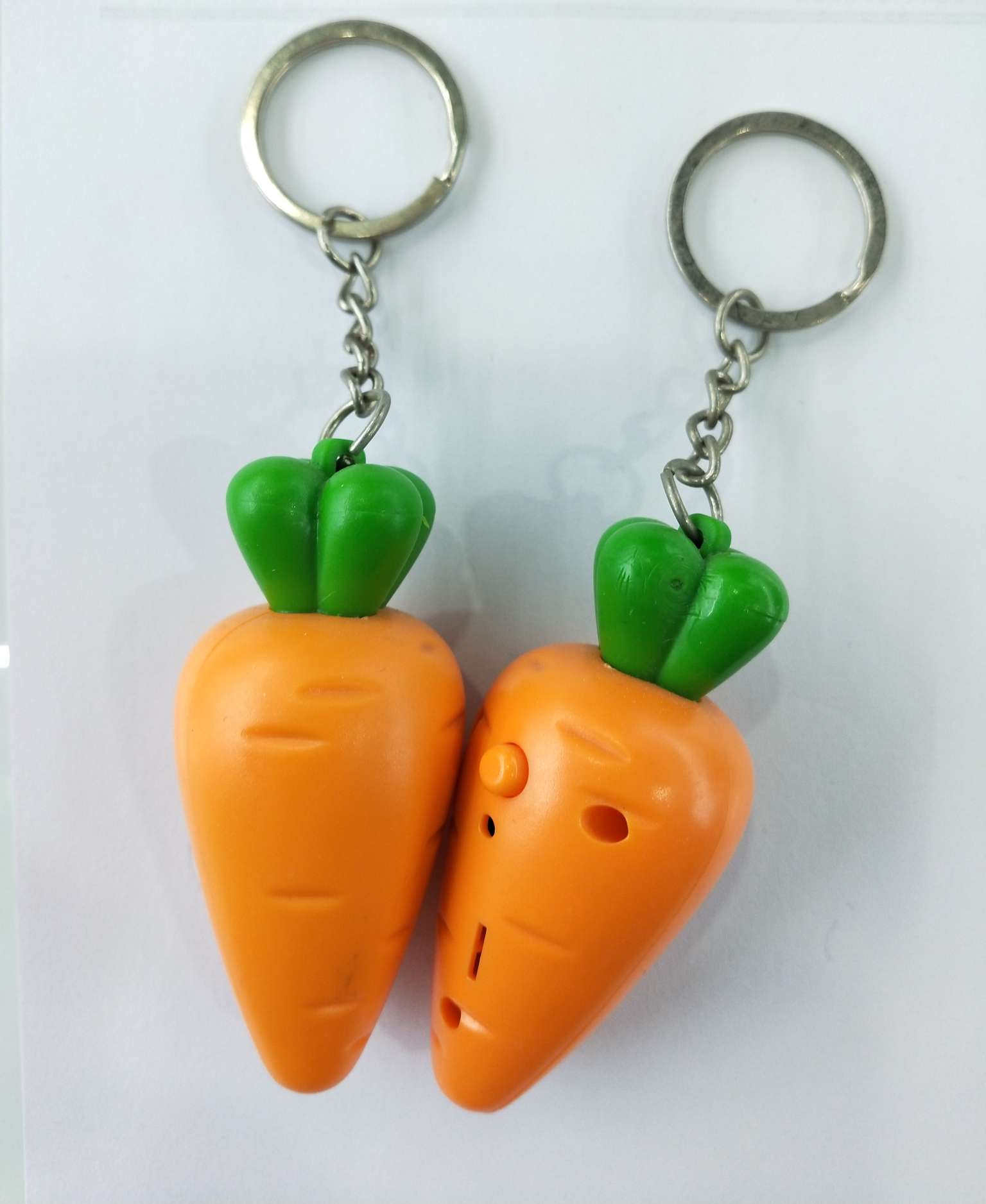مزود بمصابيح LED LED LED ذات الشعر المضيء في سلسلة المفاتيح 01. Item Picture