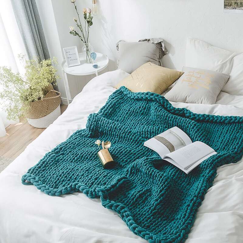 Christmas blanket gifts, new knitted blankets, Little Deer home casual quilts, photography props are exported to the United States detail image 2
