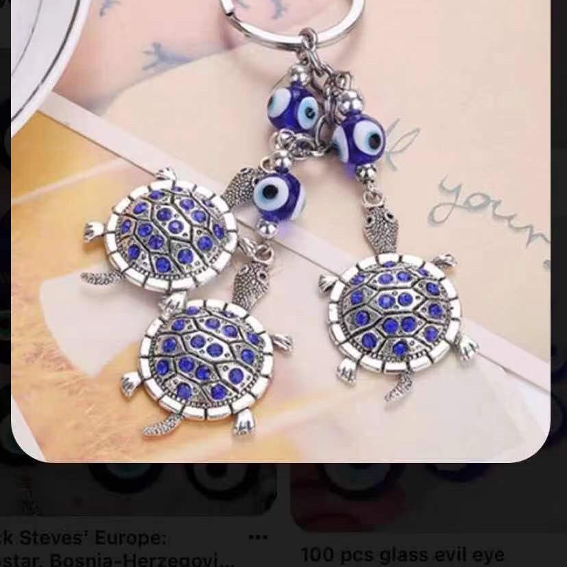 Little turtle pendant